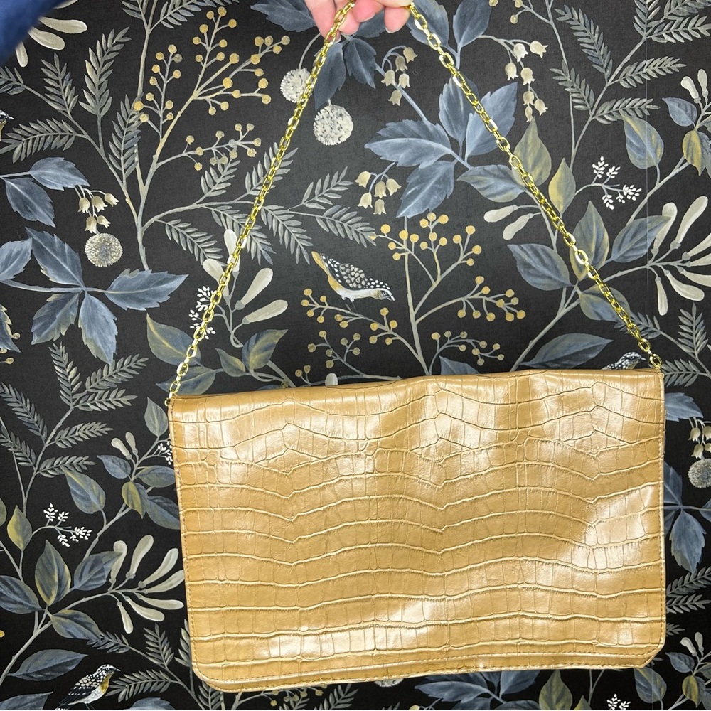 Daisy Fuentes Tan Purse